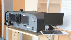 Sala VD-24 (Widok na trenarzer przyrządów pokładowych)