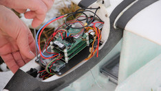 Układ pomiarowy autorstwa KAiS montowny na bezzałogowym statku powietrznym